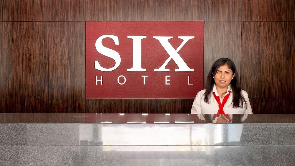 Six Hotel Guadalajara Expiatorio Zewnętrze zdjęcie