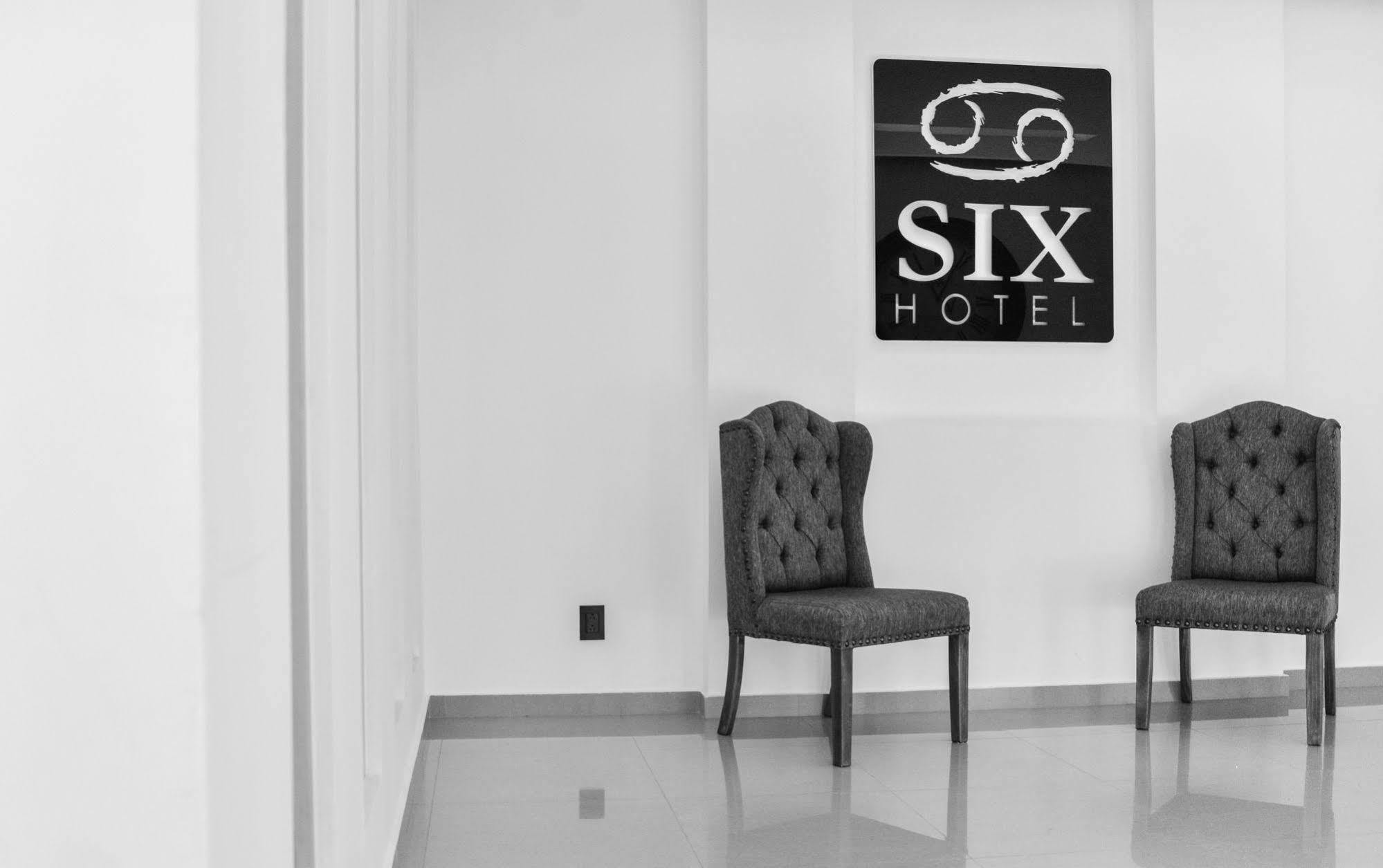 Six Hotel Guadalajara Expiatorio Zewnętrze zdjęcie